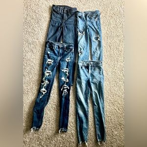 4 pairs of 000 short American Eagle skinny jeans